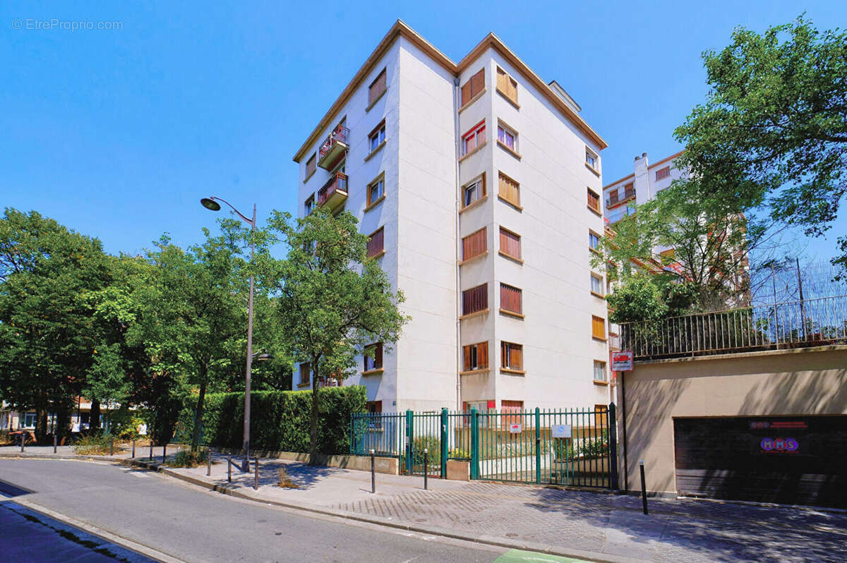 Appartement à PARIS-12E
