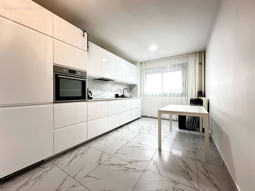 Appartement à VENISSIEUX