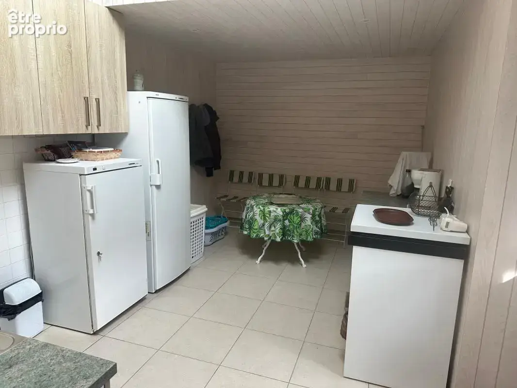 Grande maison familiale 236 M2 6 chambres avec annexe 210 M2 - photo 12