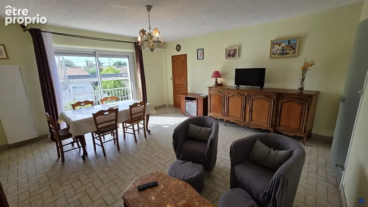 Appartement 30 pièces 77 m² à vendre à Royan (17200) - photo 2