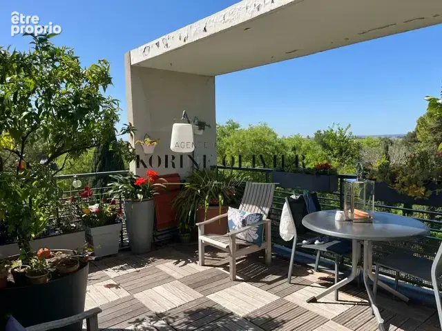 T4 dernier étage - Terrasse - Garage double - 106m2 - photo 3