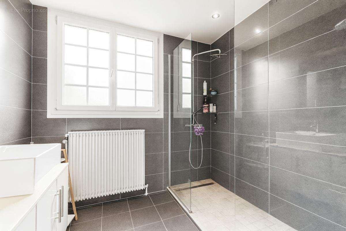 Appartement à ECQUEVILLY