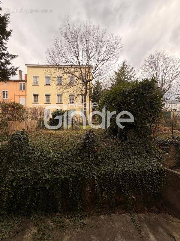 Appartement à LYON-4E