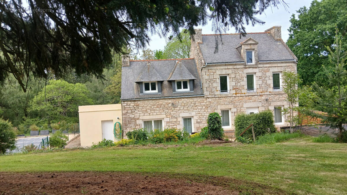 Maison à GUENIN