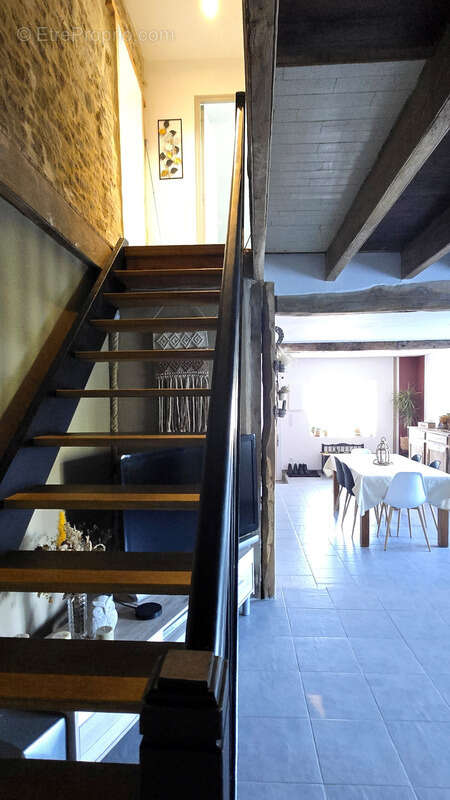 Maison à ORADOUR-SUR-GLANE