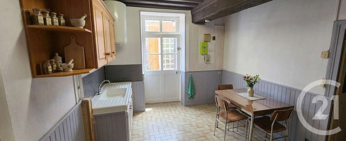 Maison à EPIRY
