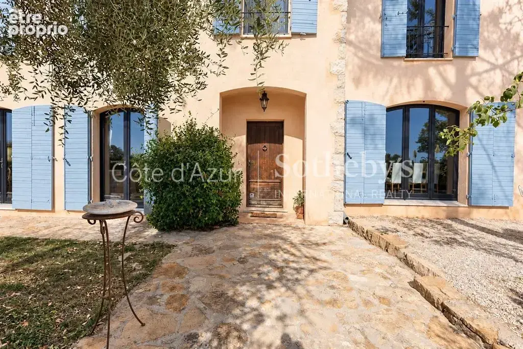 Tourrettes, bastide provençale de 196 m² avec piscine et parc de plus d’un hectare - photo 9