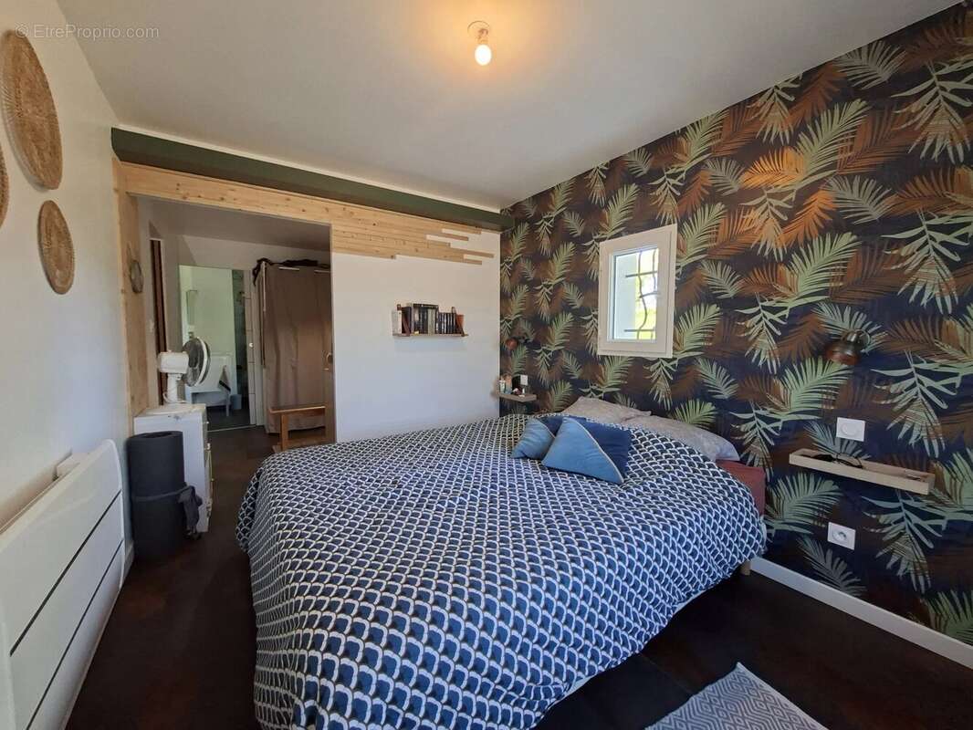 Maison à LABESSIERE-CANDEIL