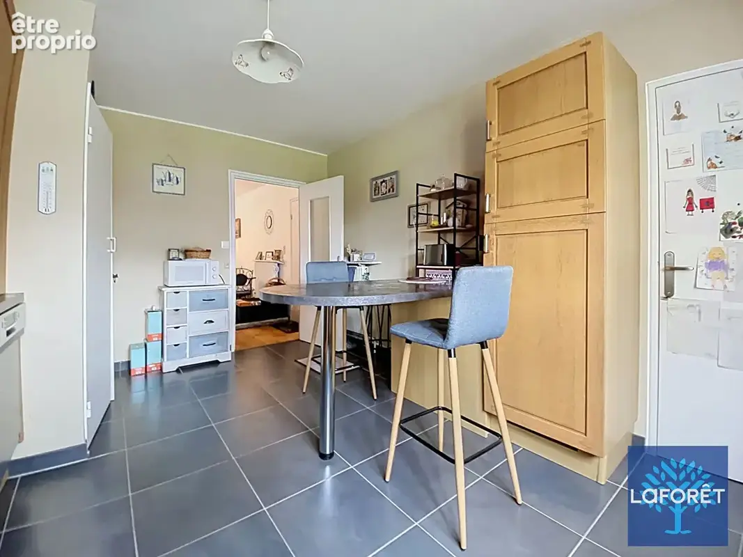 Appartement  rez-de-chaussée à Bernay 3 pièce(s) 70 m2 - photo 5