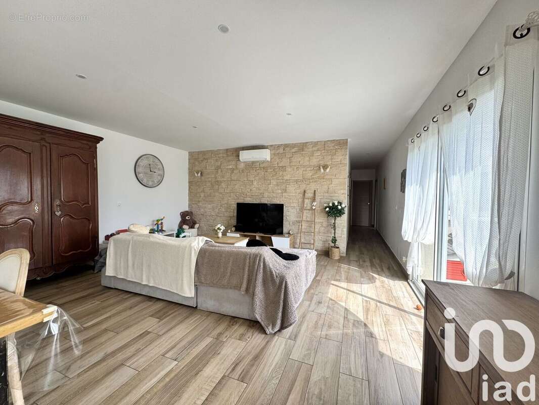 Photo 5 - Maison à SAINT-GILLES