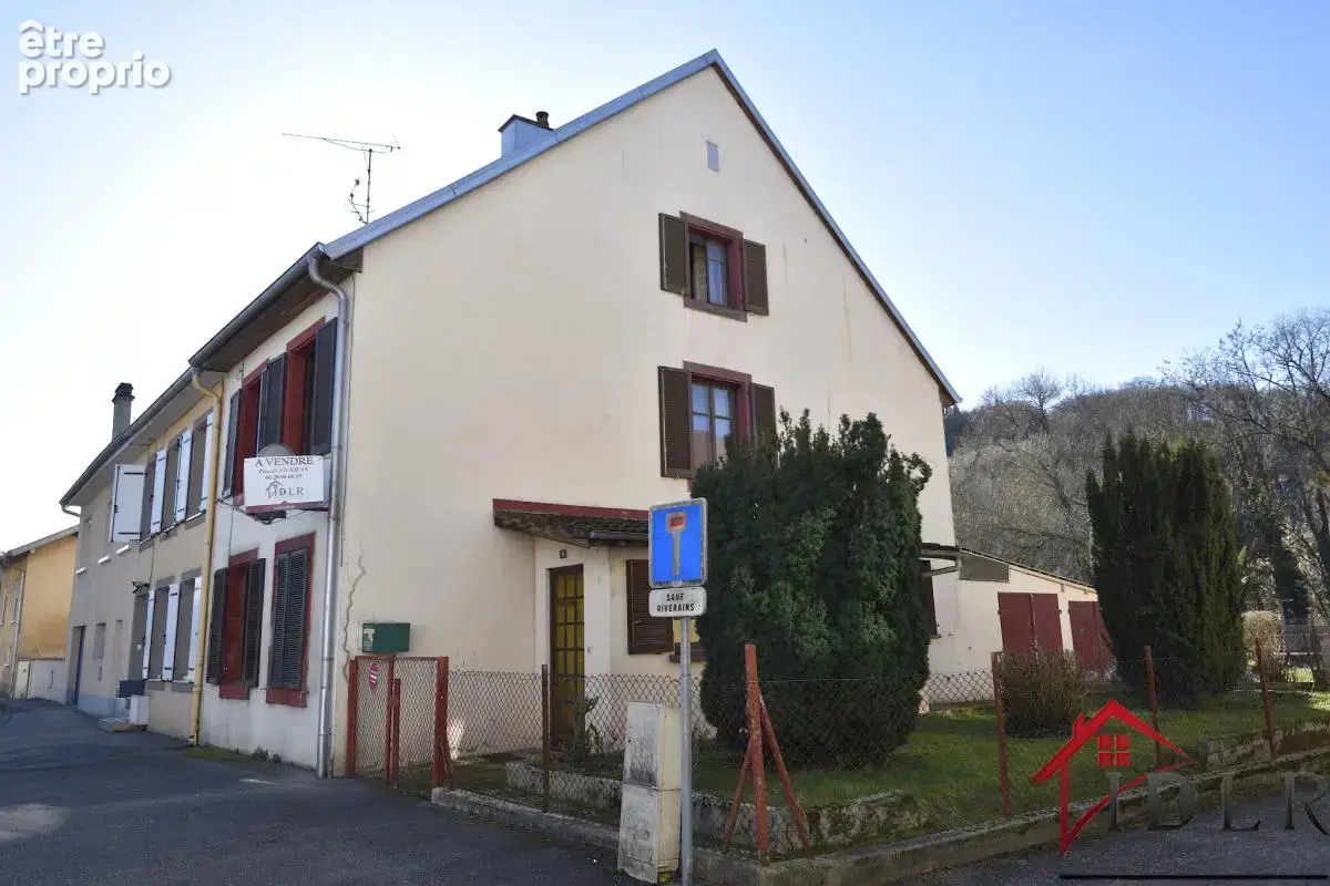 Maison mitoyenne t6 avec terrain - photo 11