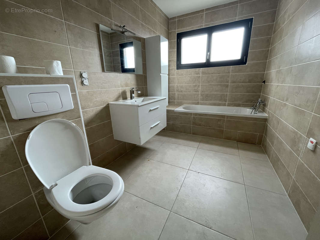 Maison à CONILHAC-CORBIERES