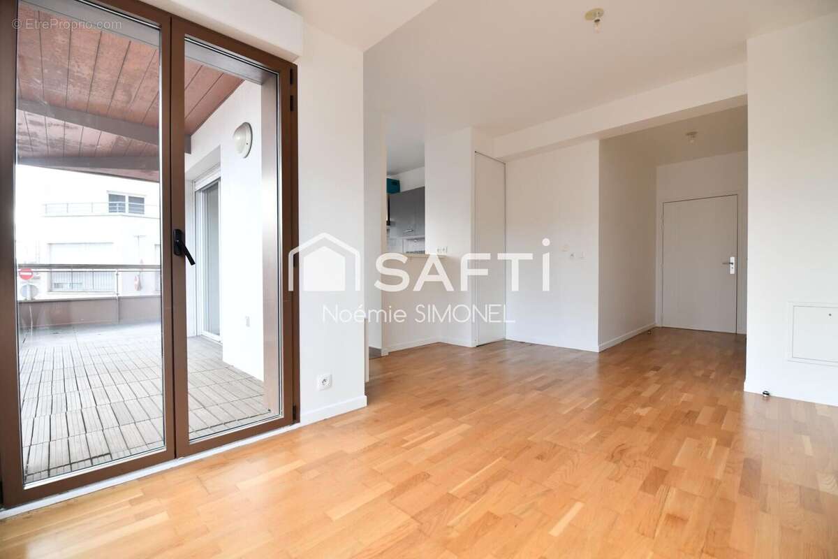 Photo 2 - Appartement à JUVISY-SUR-ORGE