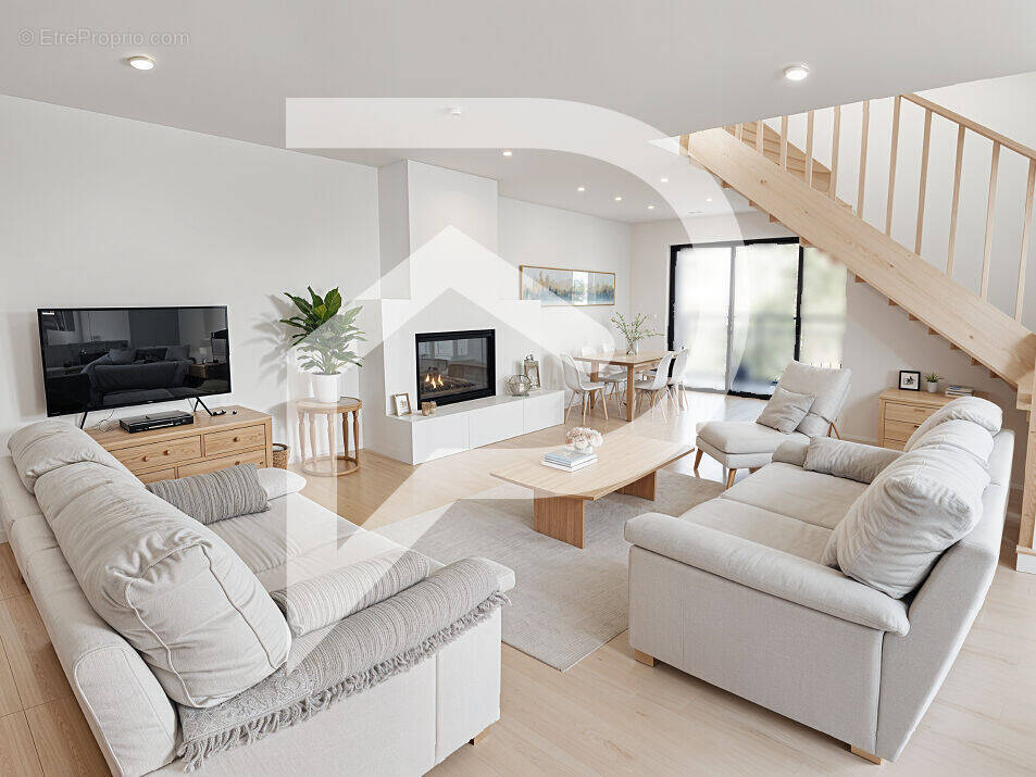 Maison à MONTLIGNON