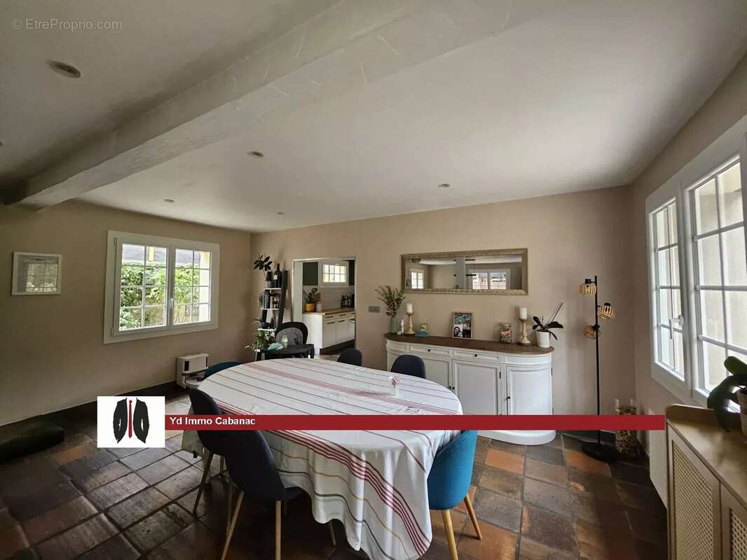 Maison en pierre 4 chambres 1 bureau – 200 m² – Terrain 1 300 m² - photo 6