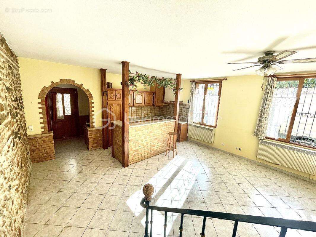 Maison à VILLELONGUE-DE-LA-SALANQUE