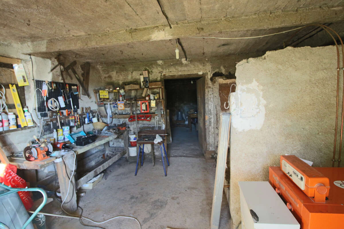 Maison à PUY-L'EVEQUE