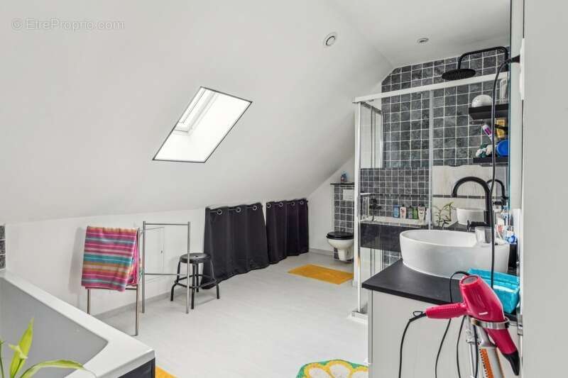 Maison à BELLEVILLE-SUR-MER