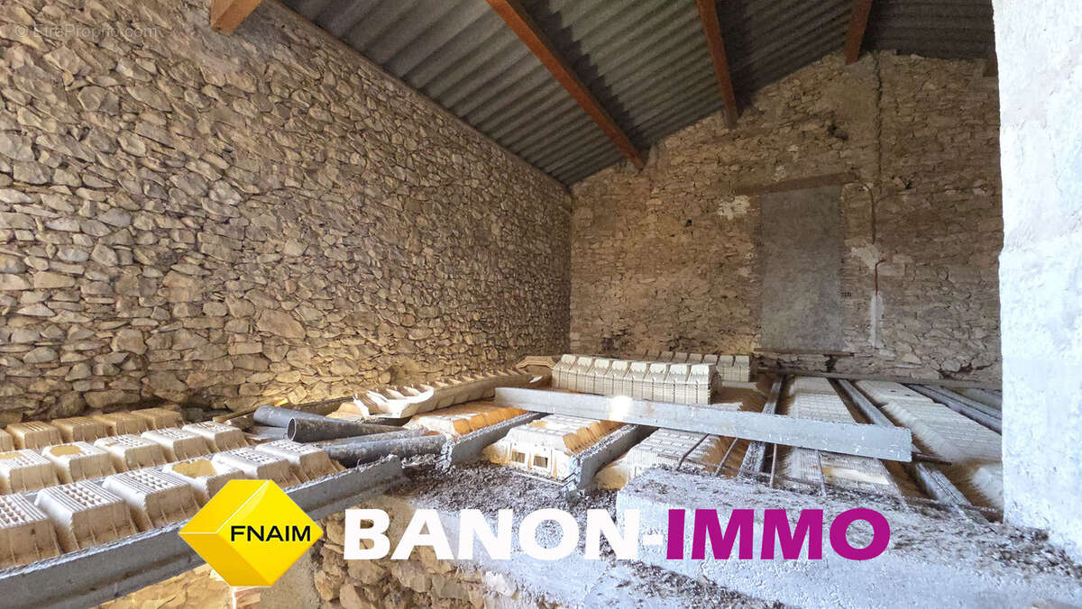 Maison à BANON