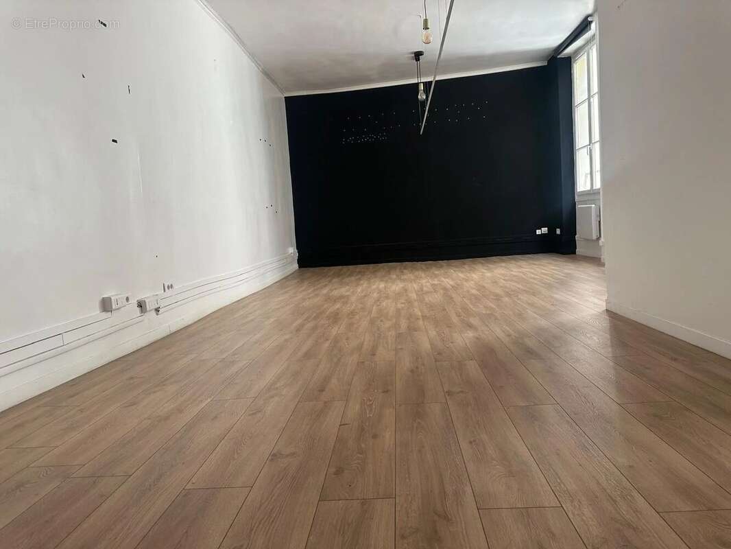 Appartement à PARIS-7E