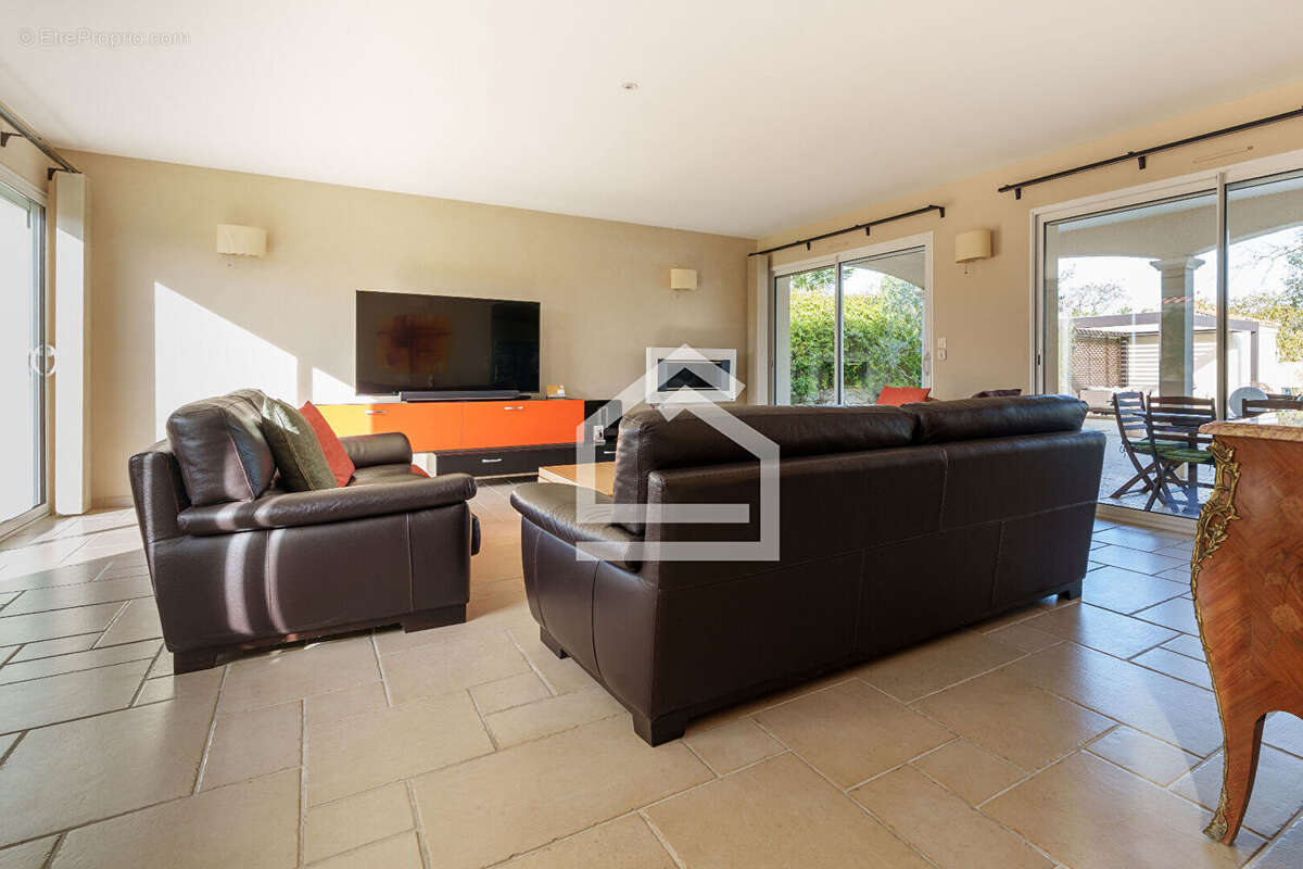 Maison à LE TAILLAN-MEDOC