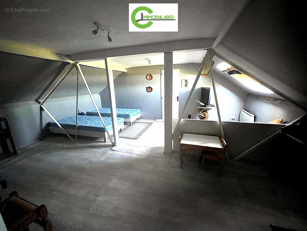 Maison à VILLAINES-LA-GONAIS