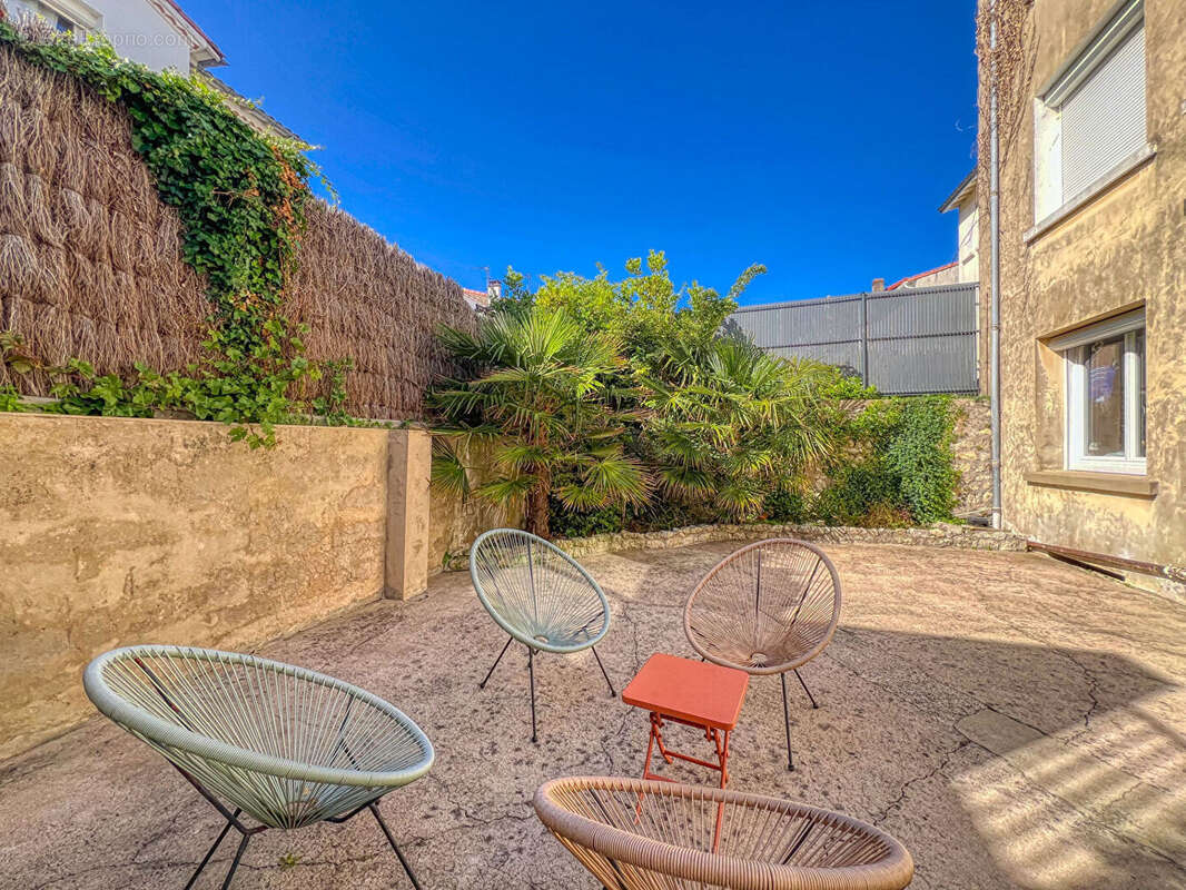 Appartement 77 m² à Royan  - photo 3