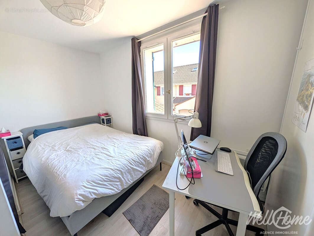 Maison à SAINT-OUEN-L'AUMONE