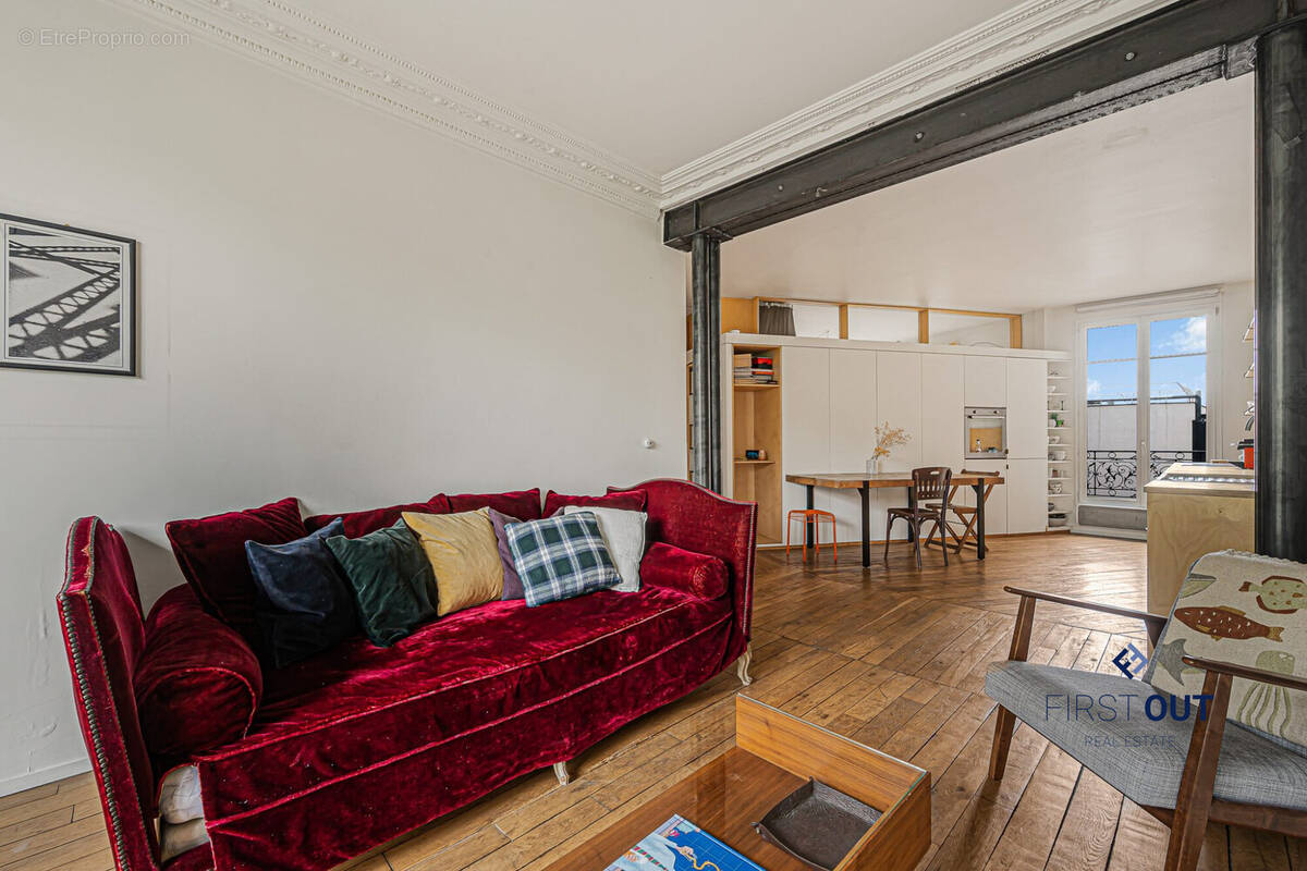 Appartement à PARIS-20E