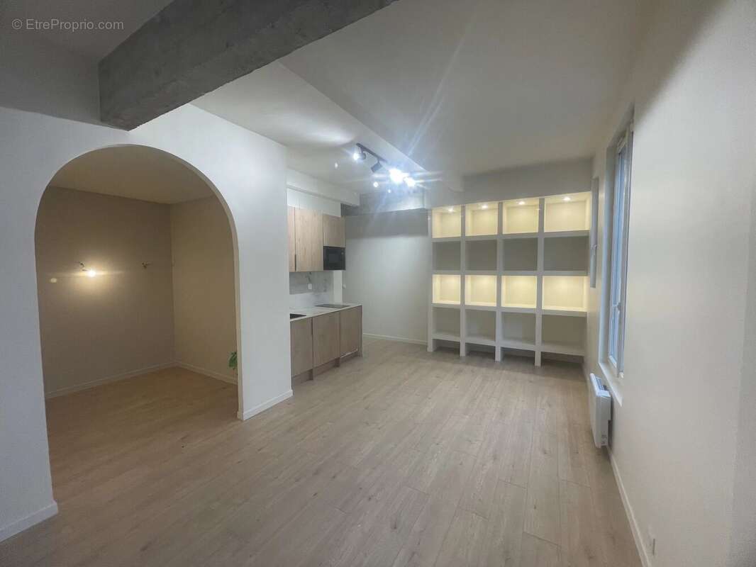 Appartement à PARIS-19E