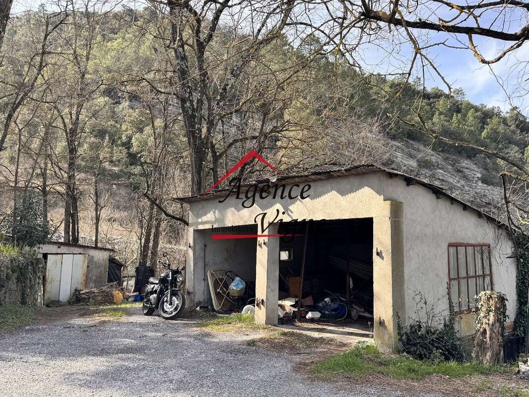 Maison à MOLIERES-SUR-CEZE