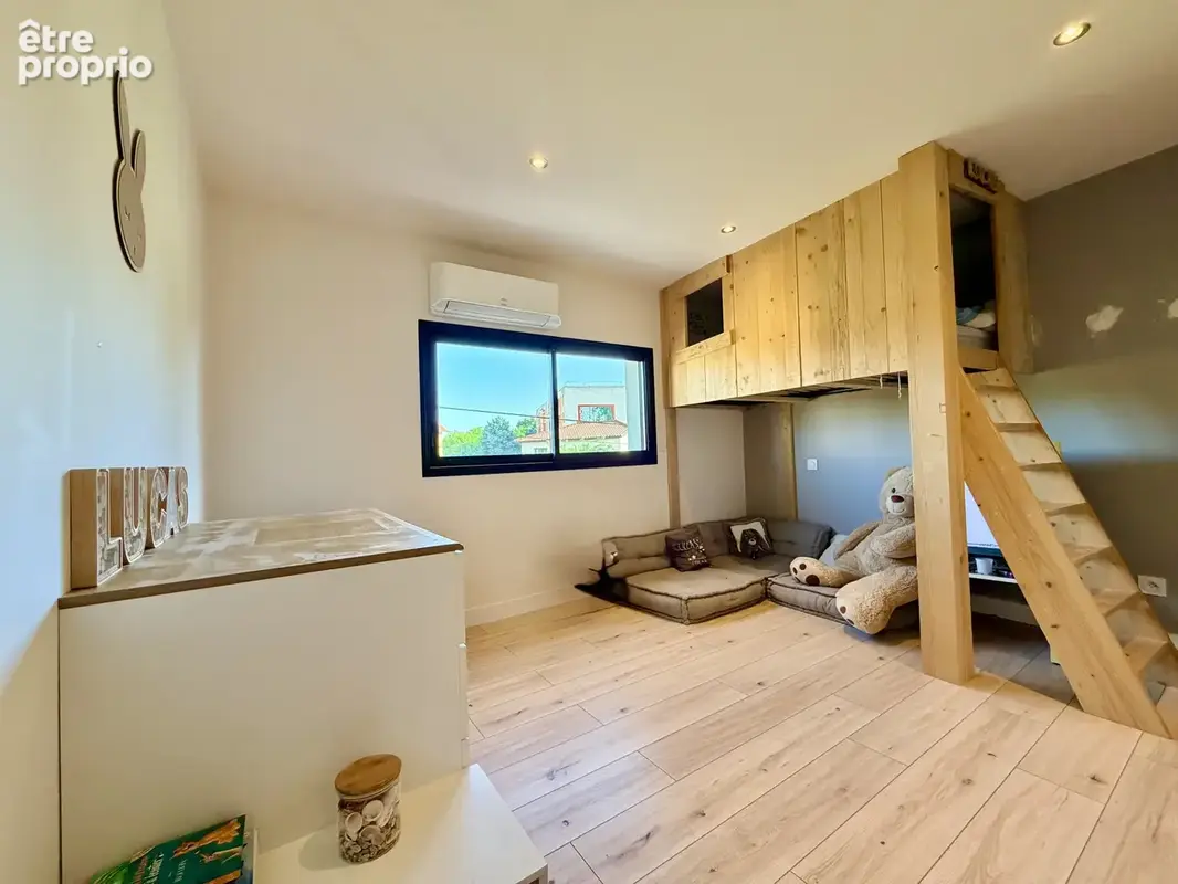 EXCLUSIVITÉ  Maison Loft 148 m2 avec Piscine Chauffée, Jacuzzi & Garage Double   Secteur Prisé - photo 13