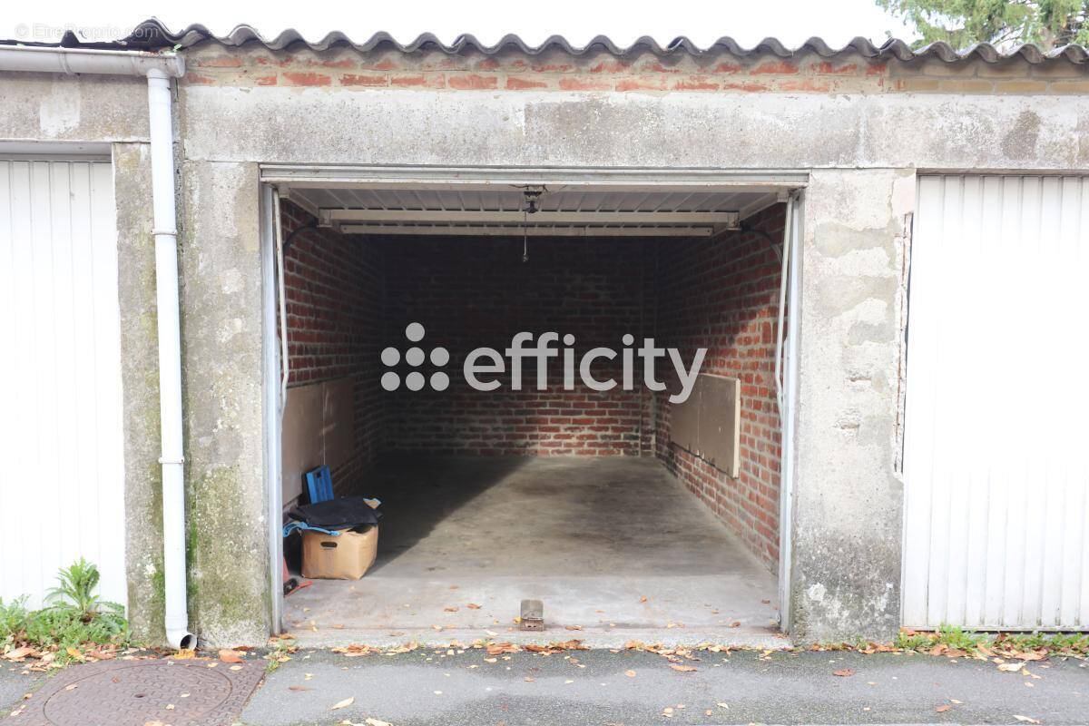 Parking à VILLENEUVE-D'ASCQ