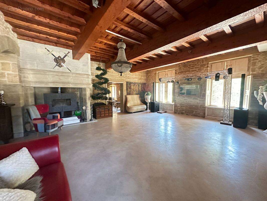 Château À Vendre - photo 30