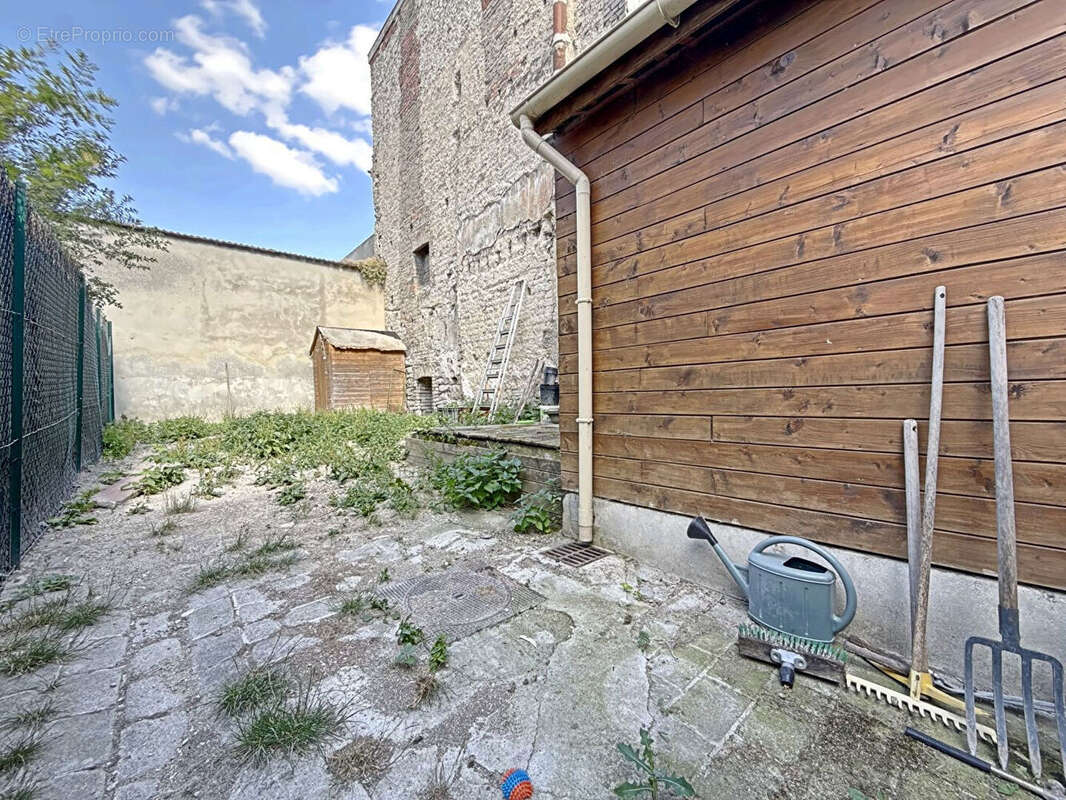 ALERTE INVESTISSEMENT proche Gare !! Appartement loué !! - photo 9