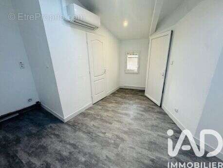 Photo 4 - Appartement à BAGNOLS-SUR-CEZE