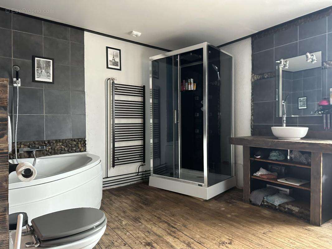 Maison à HARGICOURT