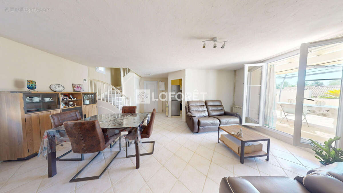 Appartement à ISTRES