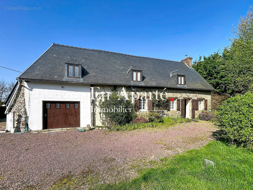 Maison à CHENEDOLLE