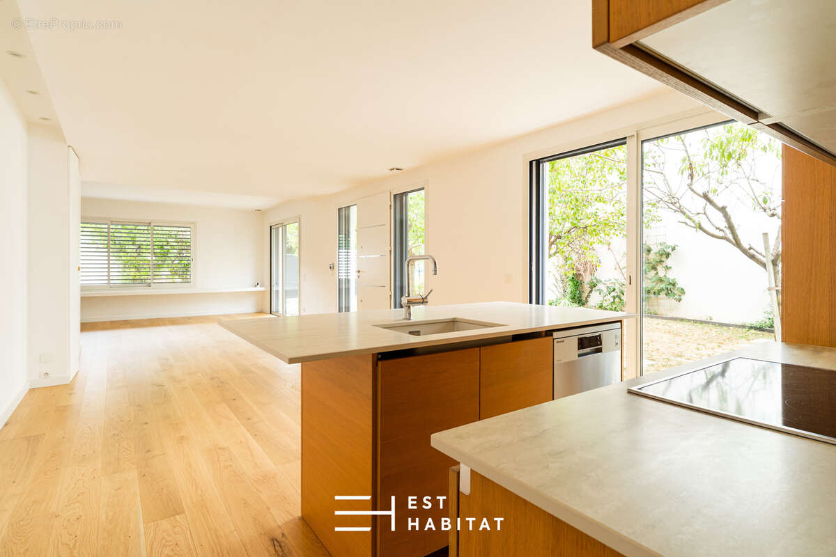 EXCLUSIVITÉ COTE PAVEE: Maison T5 contemporaine - photo 3
