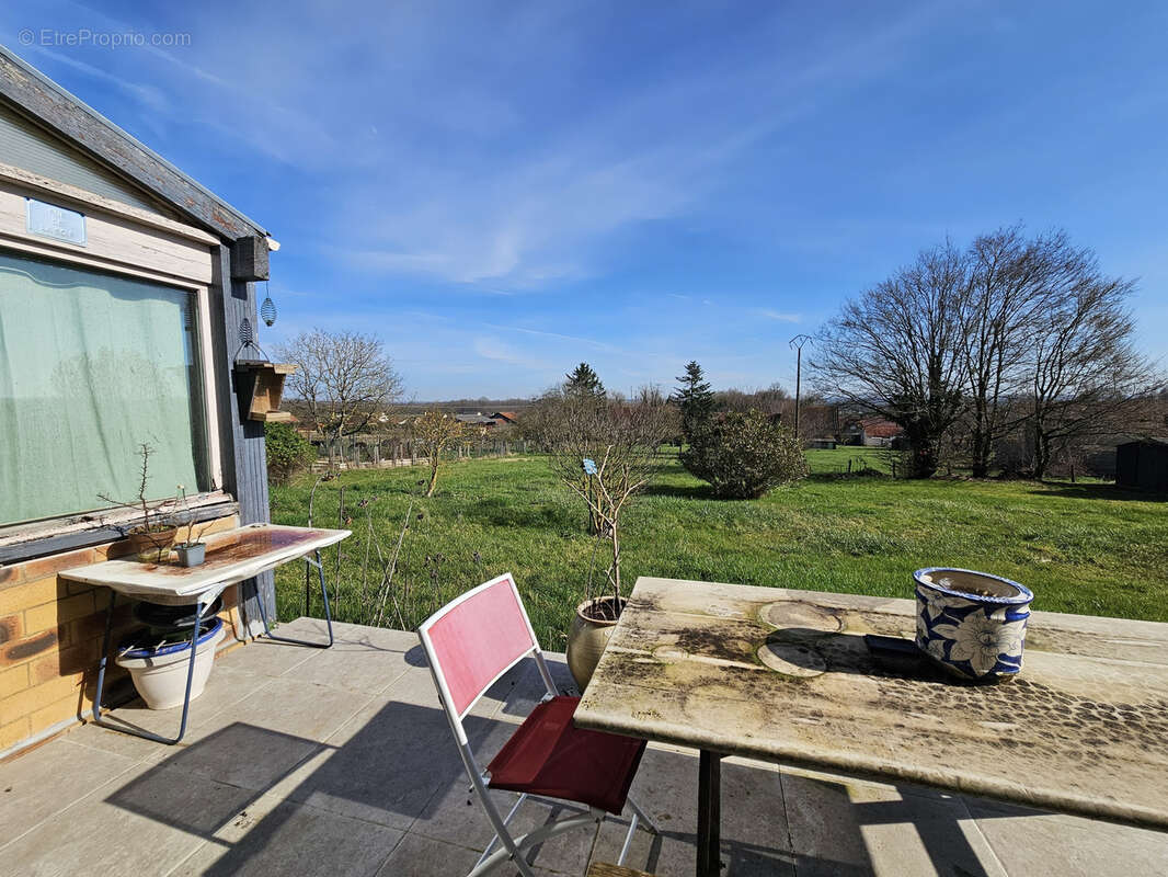 Bragny sur Saône, maison de plain pied à conforter - photo 4