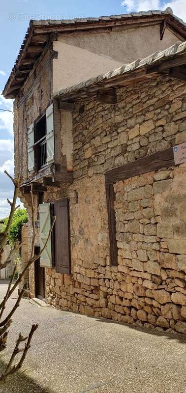 Maison à PUYCELCI
