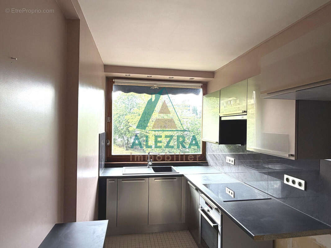 Appartement à LA CELLE-SAINT-CLOUD