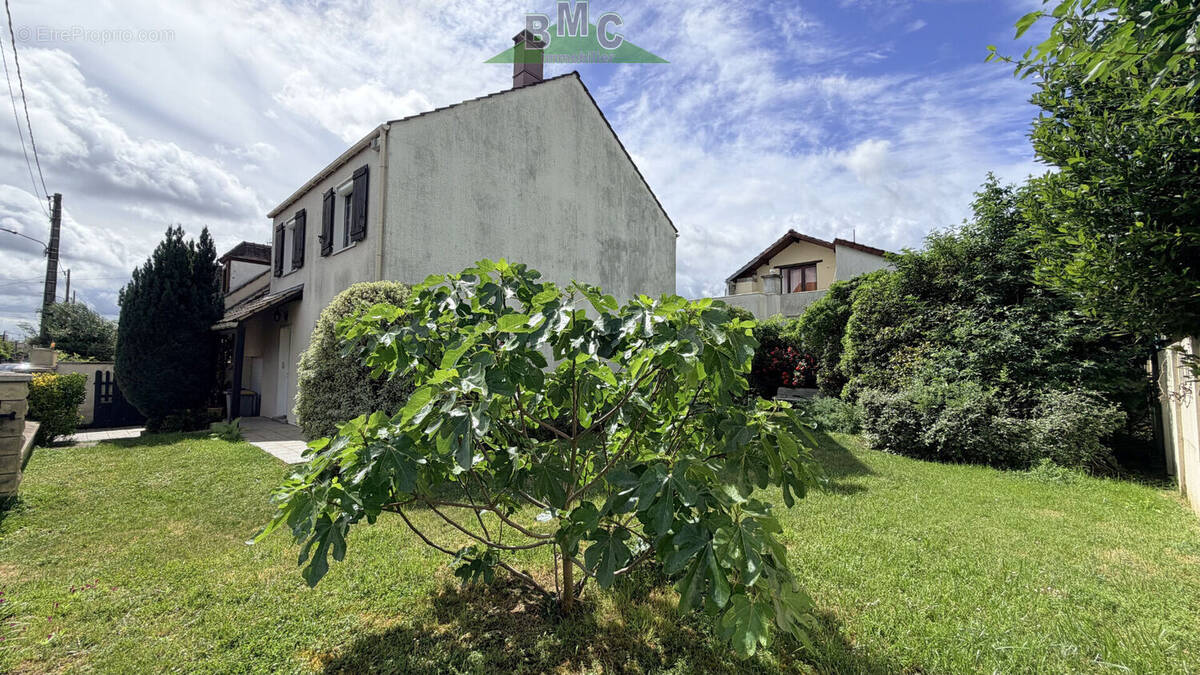 Maison à FRANCONVILLE