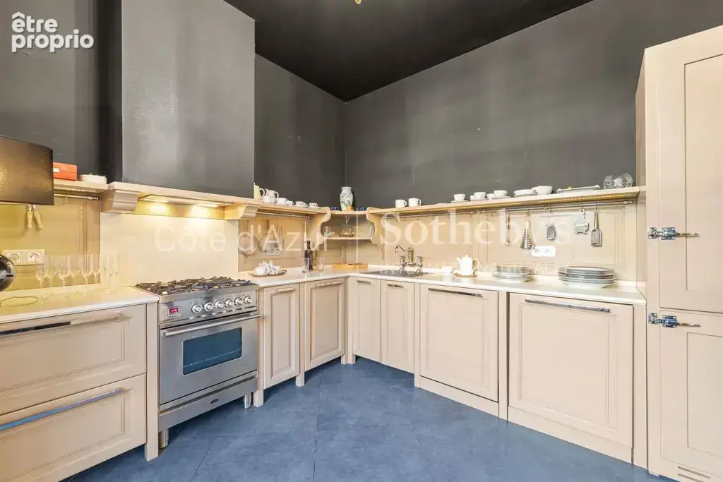Nice Carré d’Or, appartement bourgeois de 120 m² rénové dans un immeuble Belle Époque - photo 12