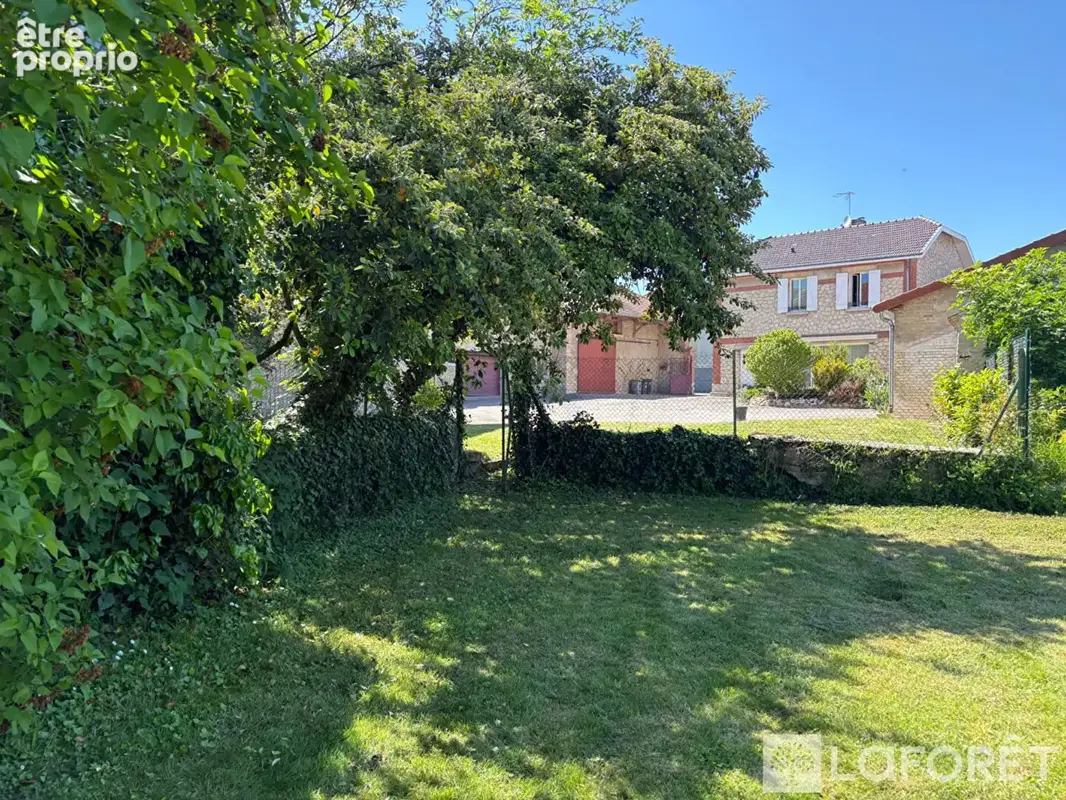 A vendre, Maison en pierres, Confort Plain pied, Cave, Terrasse, Terrain - photo 12