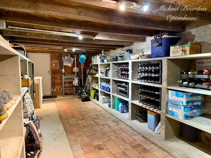 Maison de caractère 230 m2 avec 7 hectares de prairie – Vie de plain-pied – Secteur Oizé - photo 15