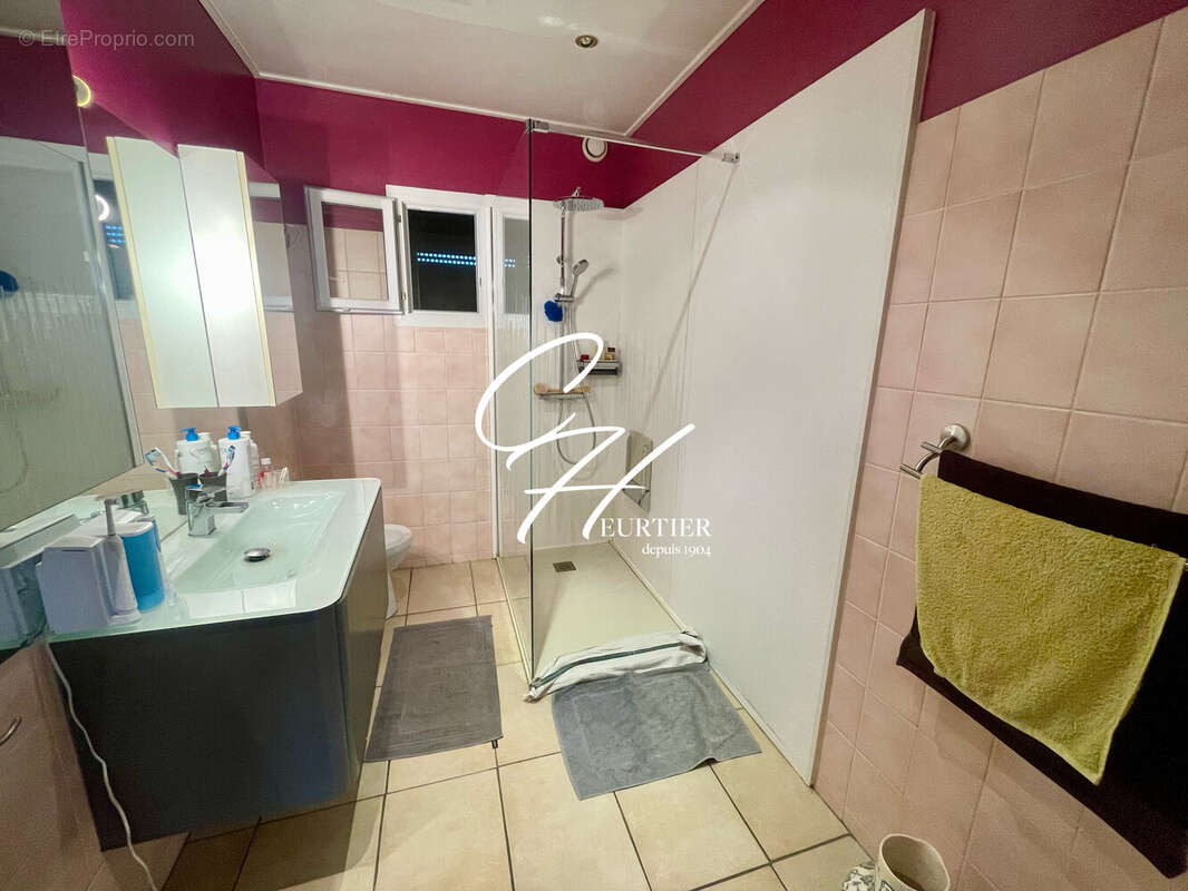 Appartement à ECHIROLLES