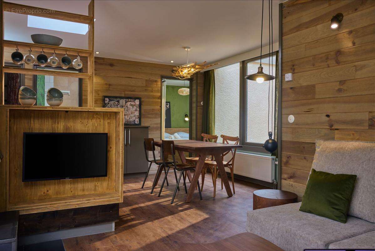 Appartement à CHAUMONT-SUR-THARONNE