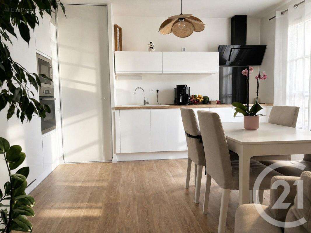 Appartement 62 m² à Senlis  - photo 2